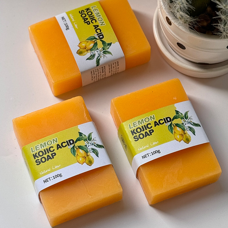 Kojic Acid Soap - Savon à l'acide kojique fait main